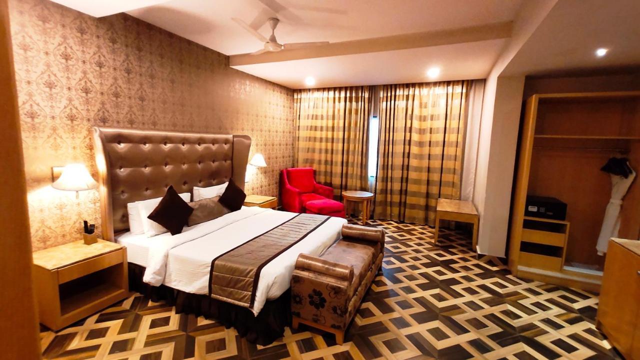 Best Western Ashoka Hyderabad Exterior photo