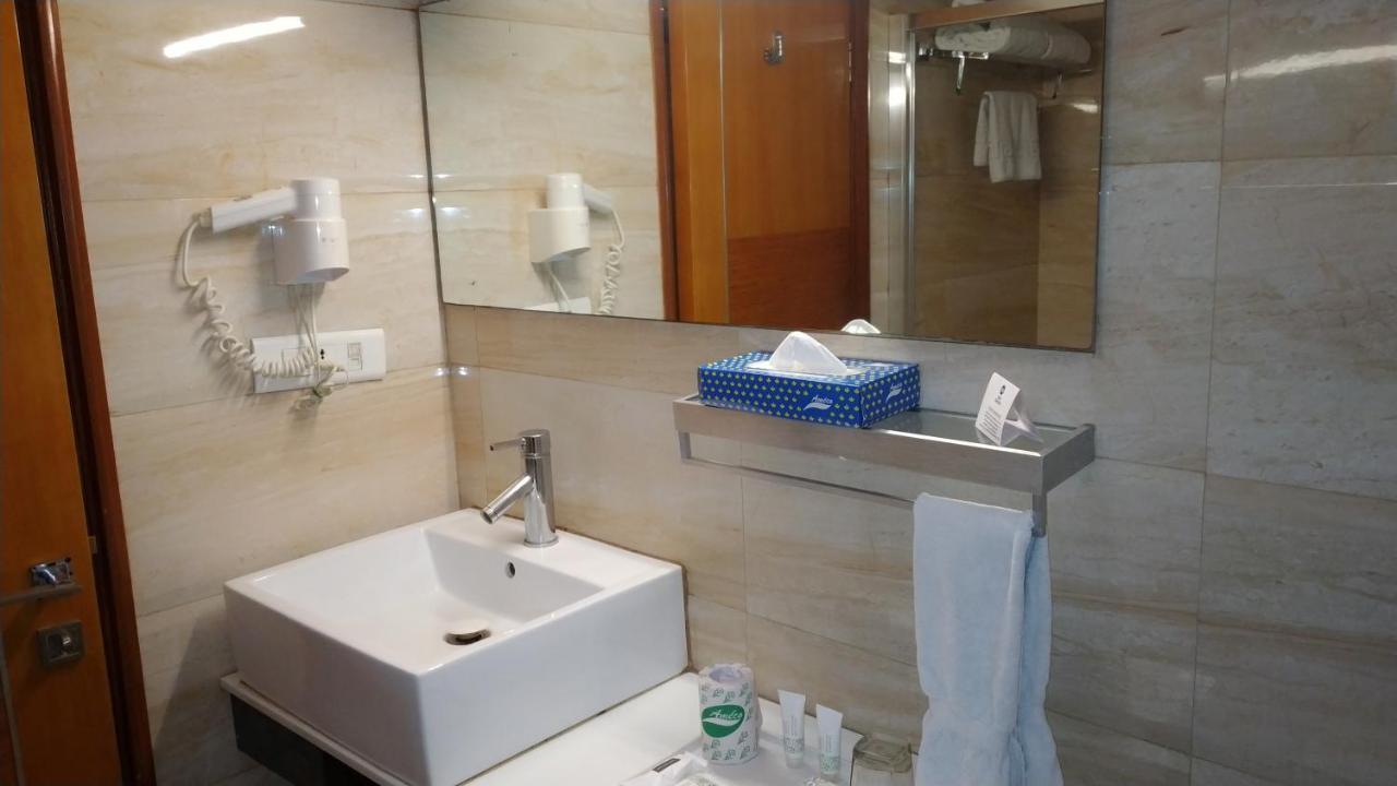 Best Western Ashoka Hyderabad Exterior photo